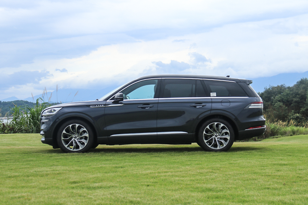 感受最纯粹的美系豪华 试驾全新林肯飞行家四驱行政版