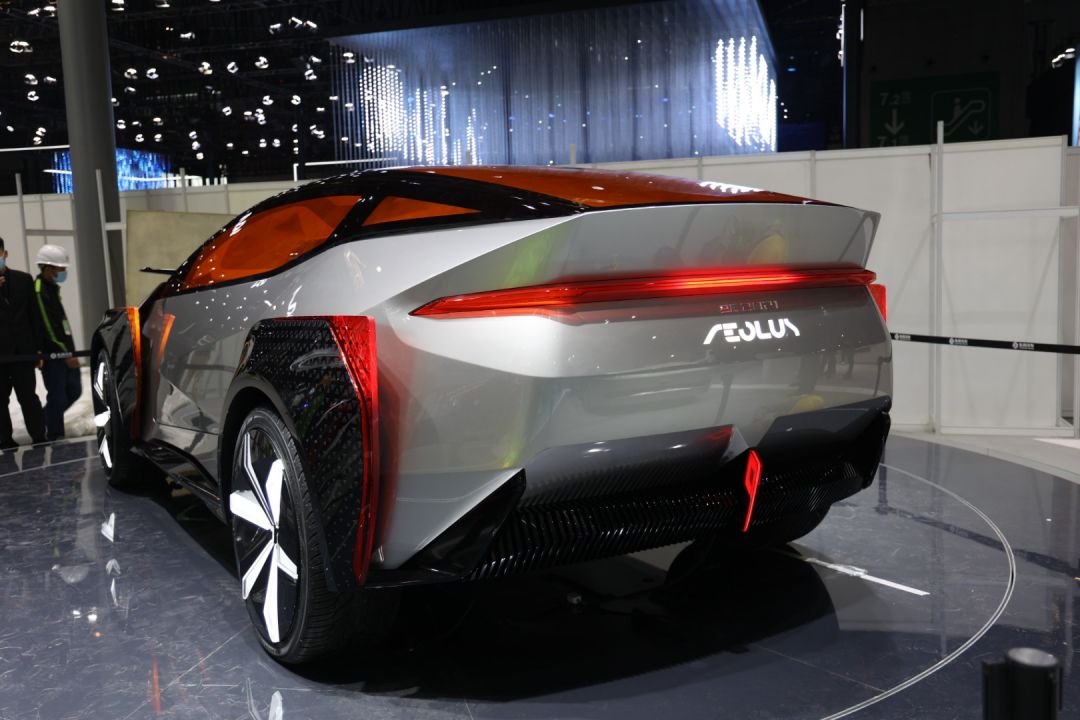 2021上海车展探馆丨实拍东风风神eπ2021概念车 将搭载l4级自动驾驶