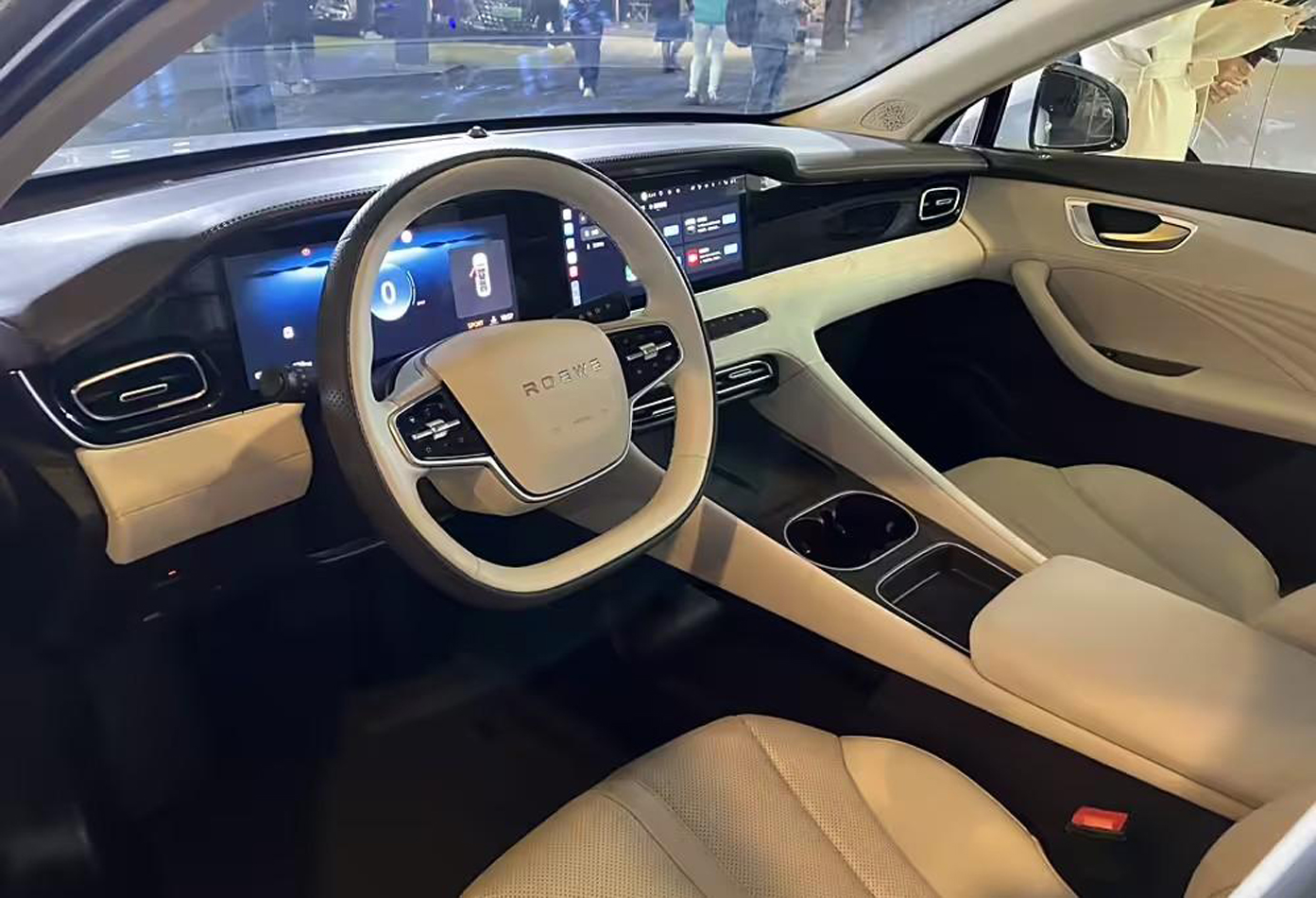1000x0_1_autohomecar__ChxkPmct9_SABOQcACd-0mCjghw285.jpg