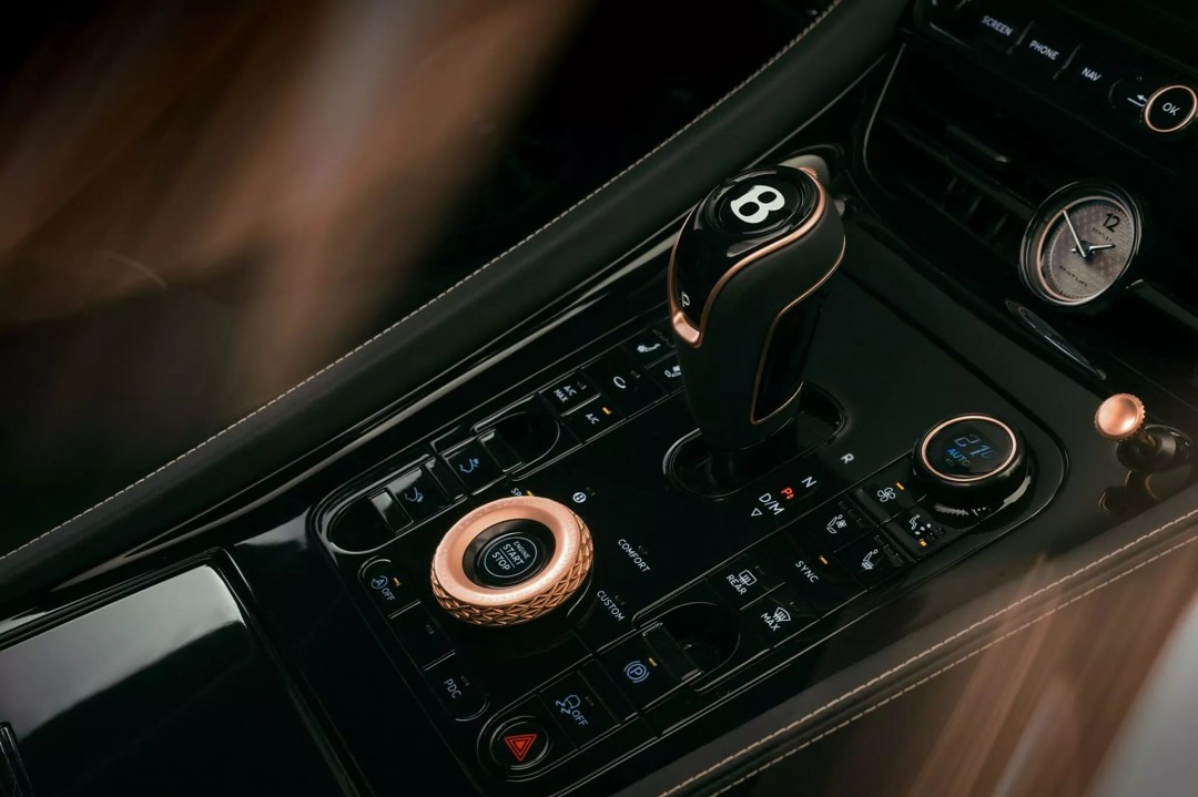 autohomecar__ChxoHmfQ5-yAOL57AAW119Hamg465.jpg
