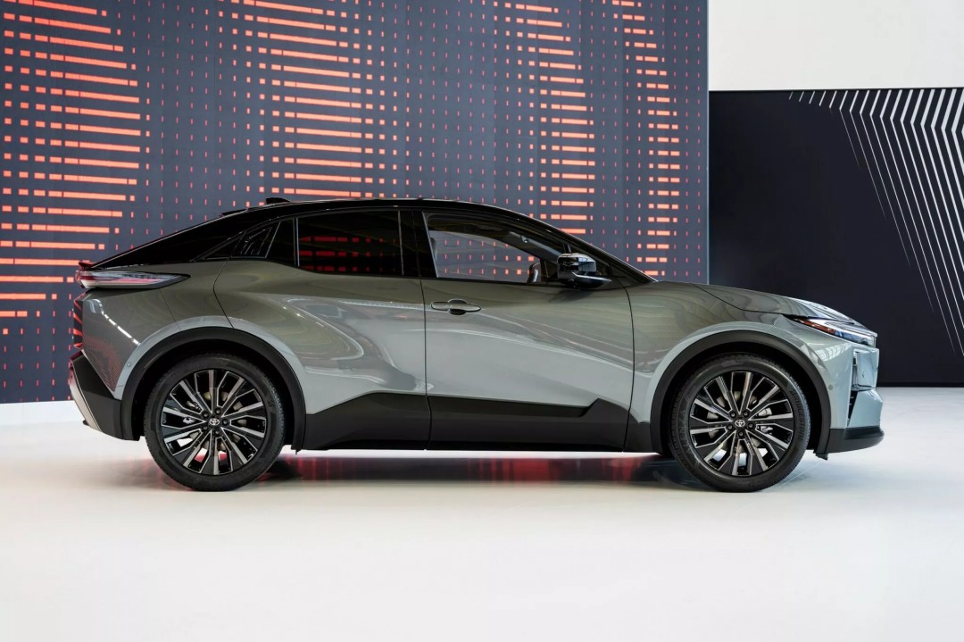 autohomecar__ChxoHWfRMxaALxz7ACImzBK2fxU771.jpg