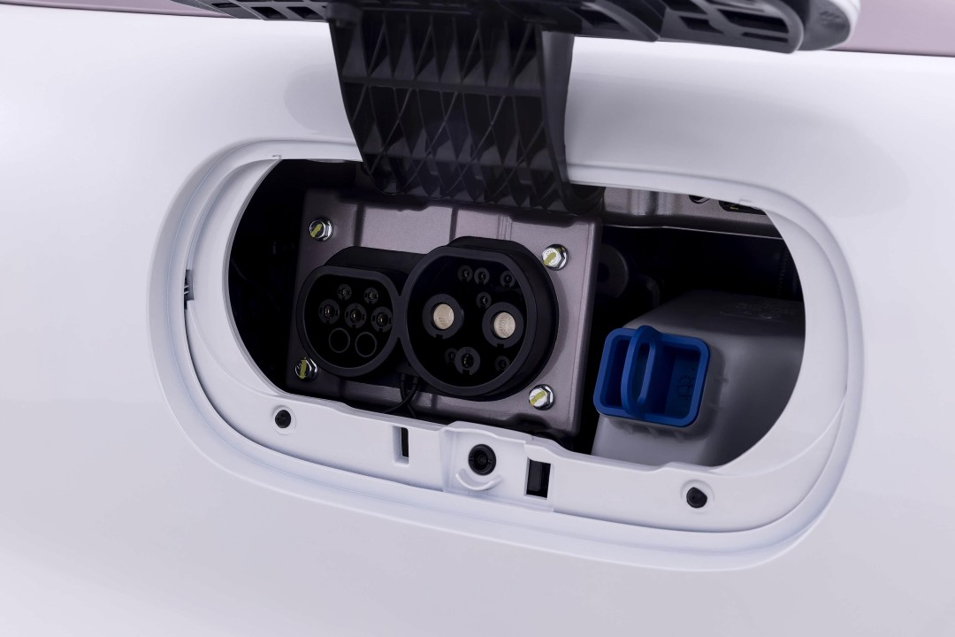 autohomecar__ChxpV2iBxzSATRrhAE1D5Hqi-Sg396.jpg
