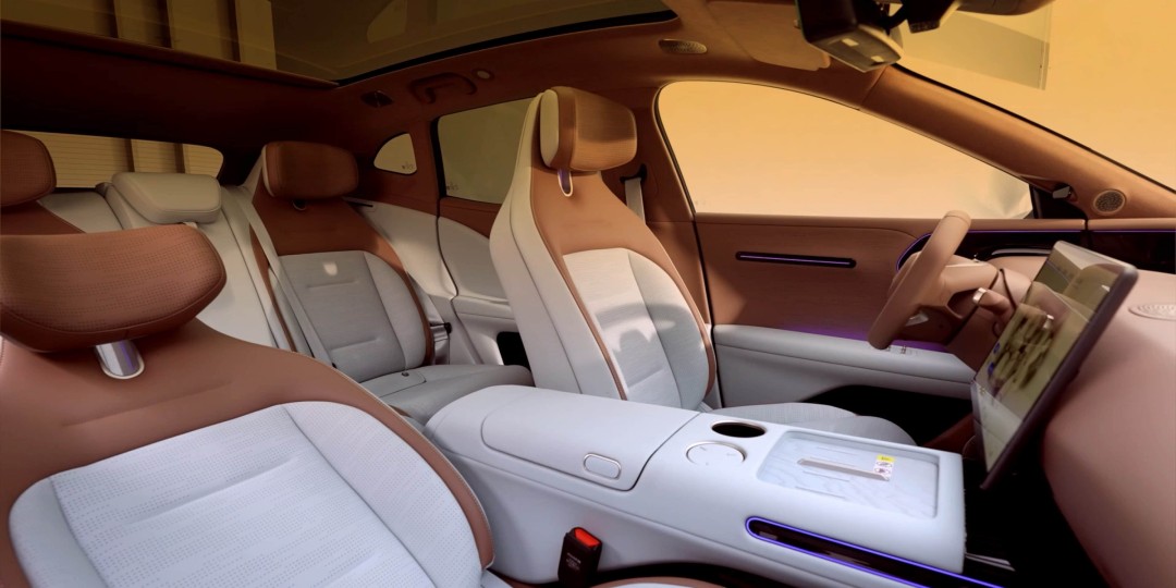 vehicle-interior-list2_01.jpg