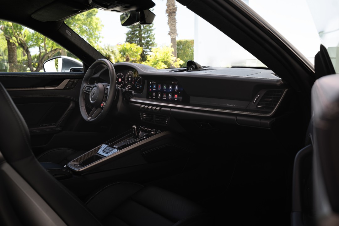s-zt_911_rg25_039-1_1_medium.jpg