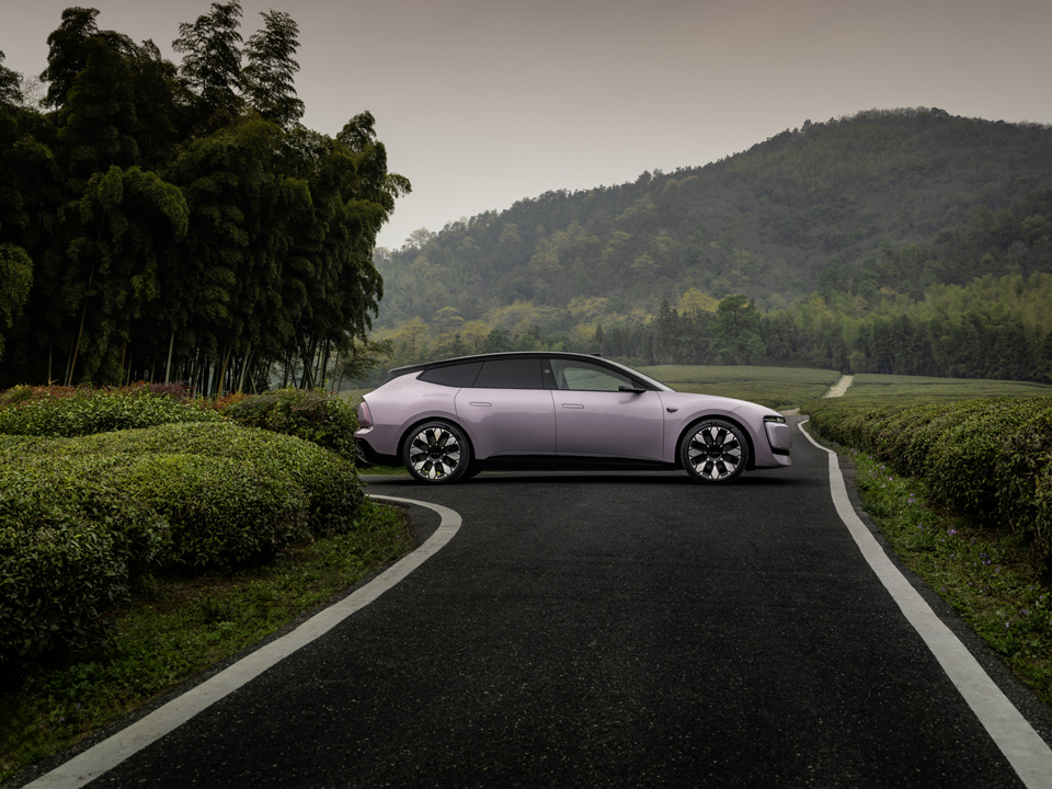 奥迪E5 Sportback-2.jpg
