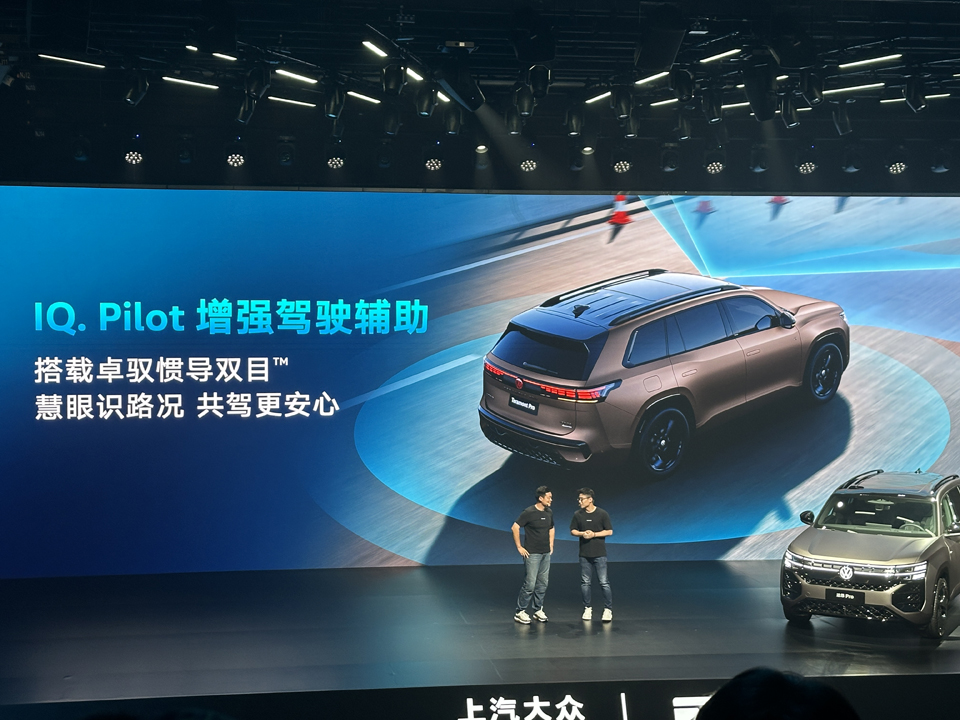 微信图片_2025-09-29_214821_300.jpg