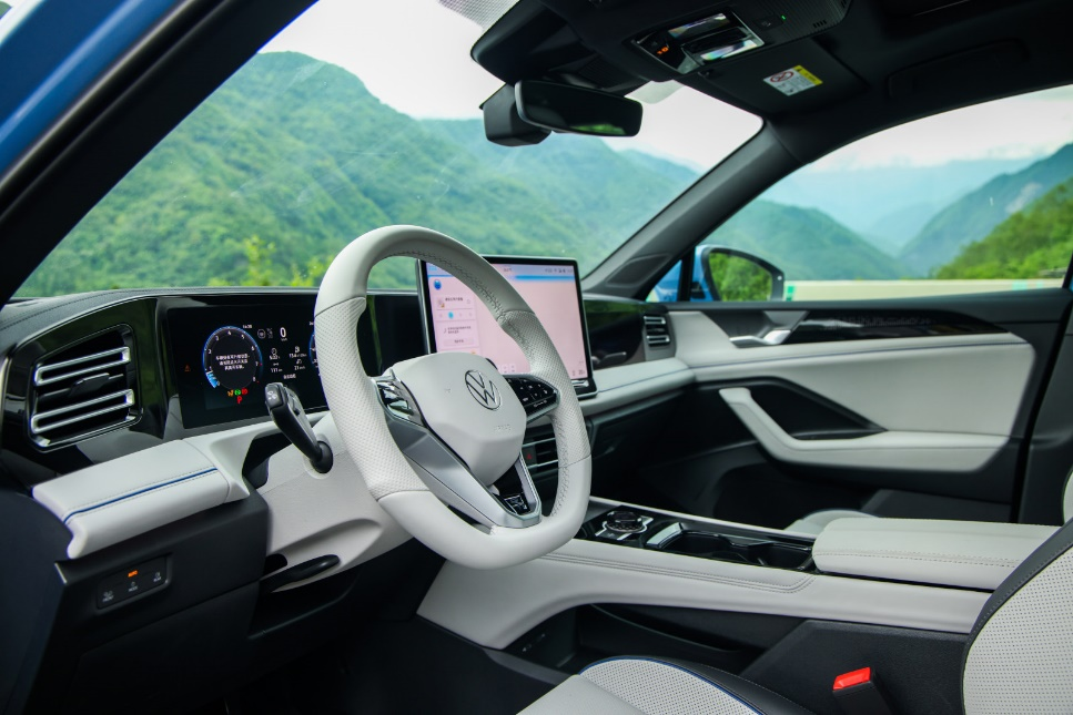 1761815475918394.png 图片3.png