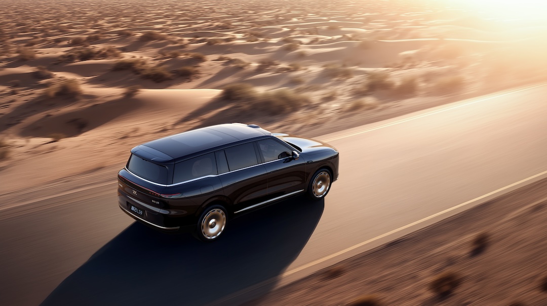 1762263492770862.jpg 3、1500km全程顶级电车的澎湃性能.jpg