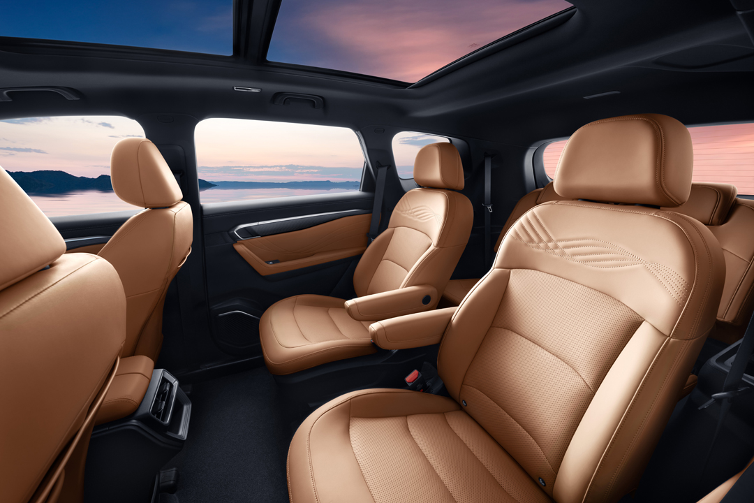 9-16 豪越二排座椅-1013_1.jpg