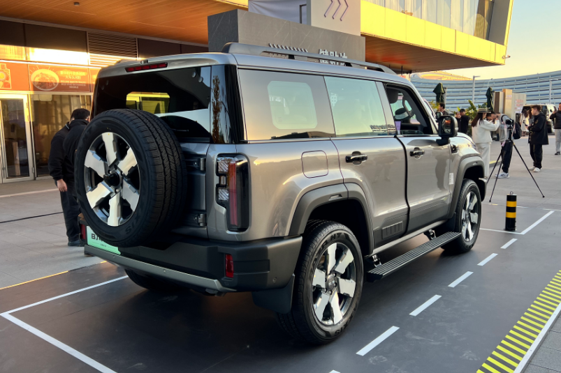 1763040596383193.png image.png