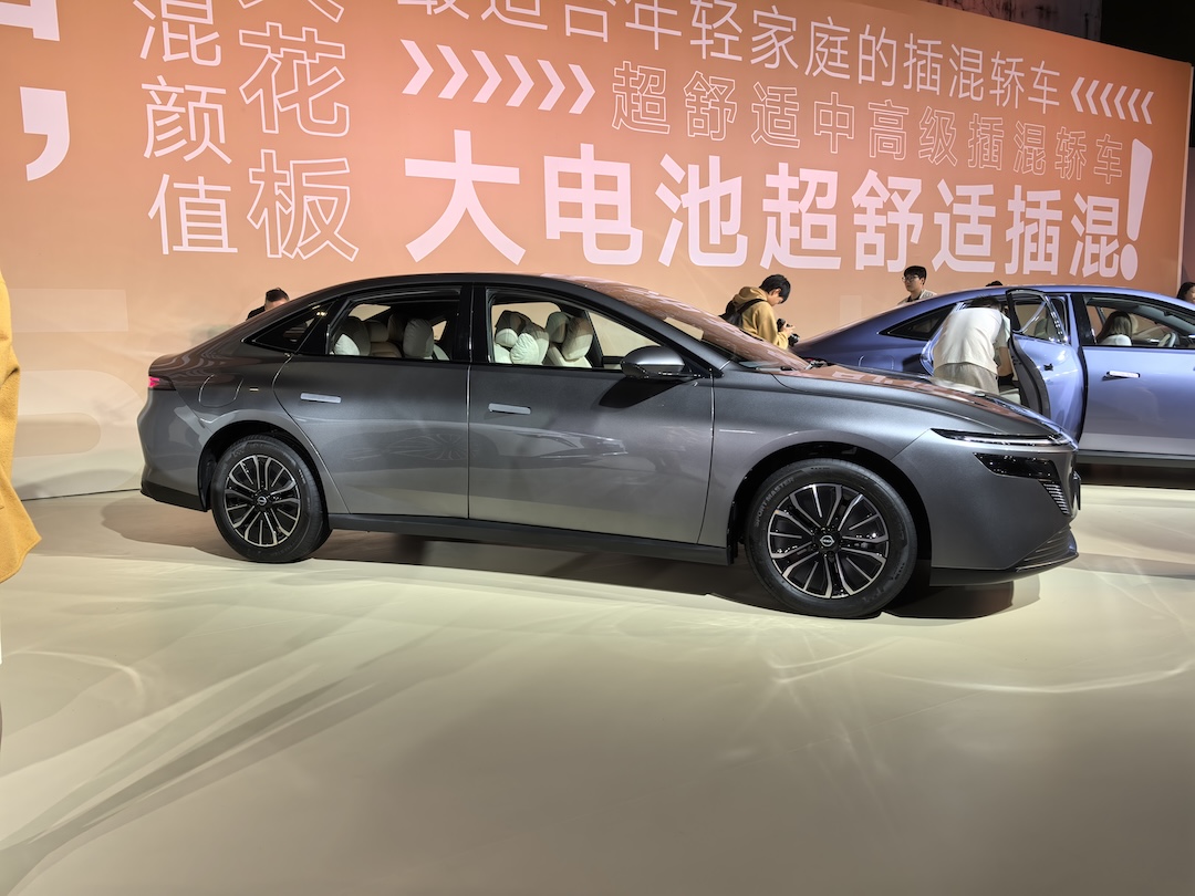 1763041669186746.jpg 2e36a2782eed8803e1f2627a713a65fc.jpg