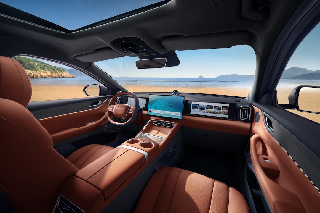 1763050850178674.jpg 星途ET5_侧大内饰.jpg