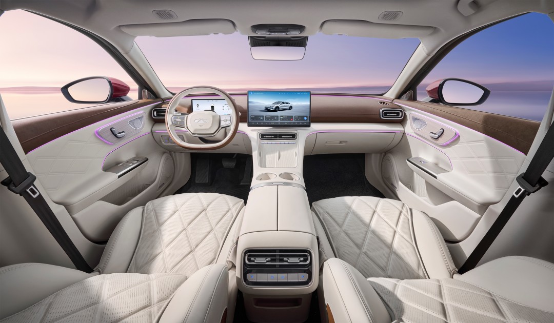 1763211317346017.jpg 正大内饰.jpg