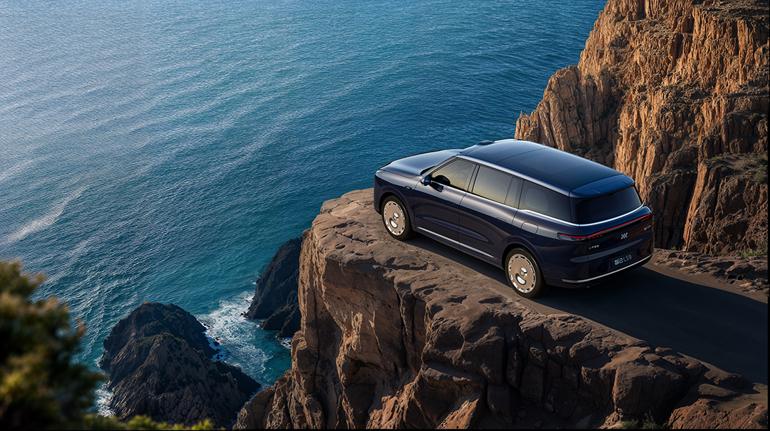 1763391747259280.jpg 14.智己LS9.jpg