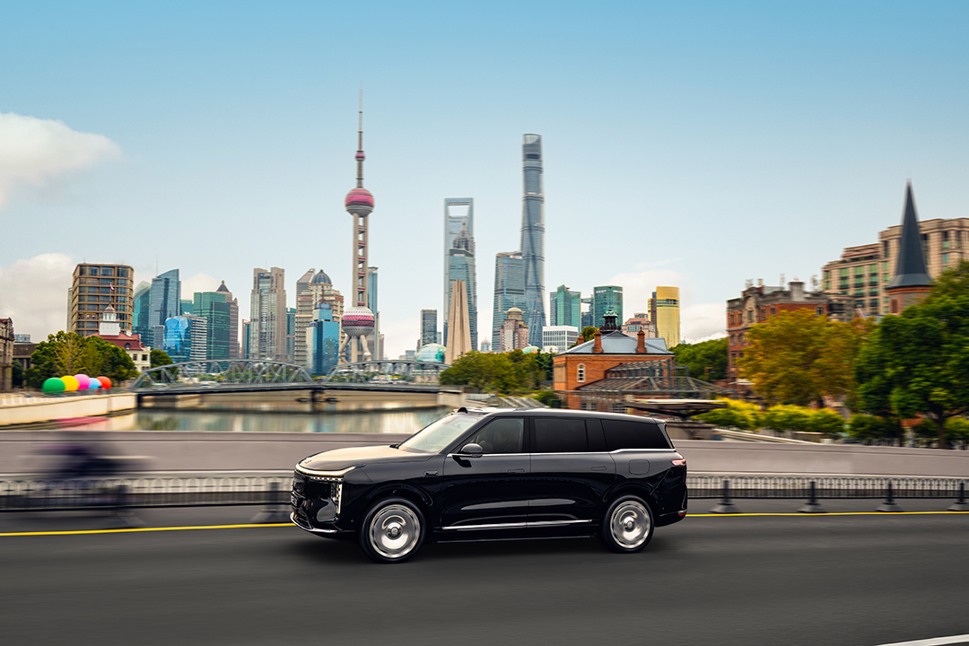 1763391814425549.jpg 24.智己LS9.jpg