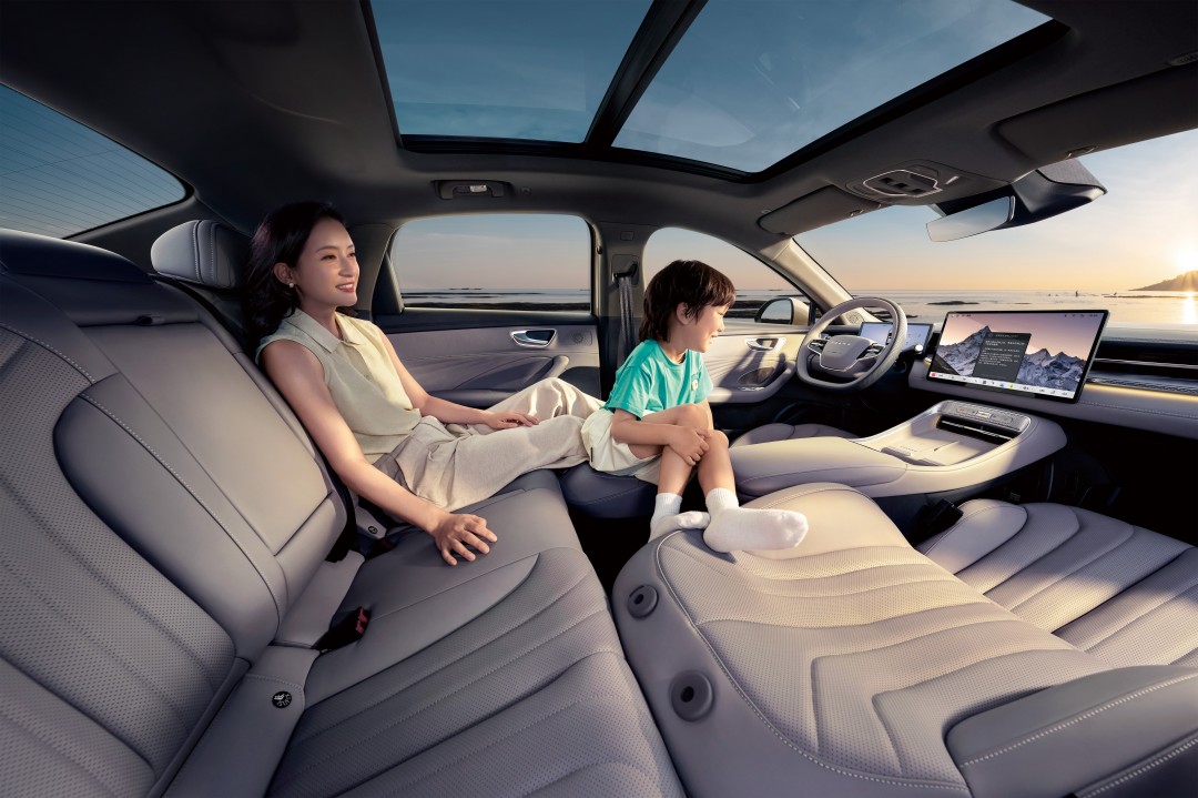 0724_ROEWE0633_0816_CMYK 拷贝.jpg