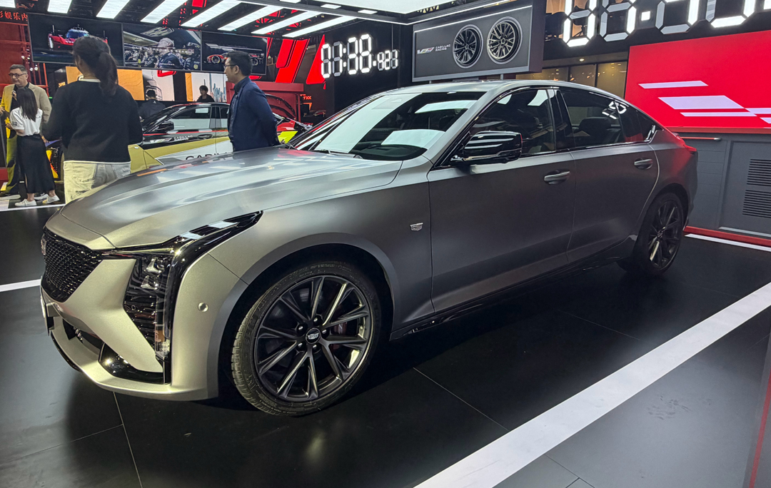 1763718931176385.jpg 008crF7Zgy1i7jpz649hoj34eo3b0b2c.jpg