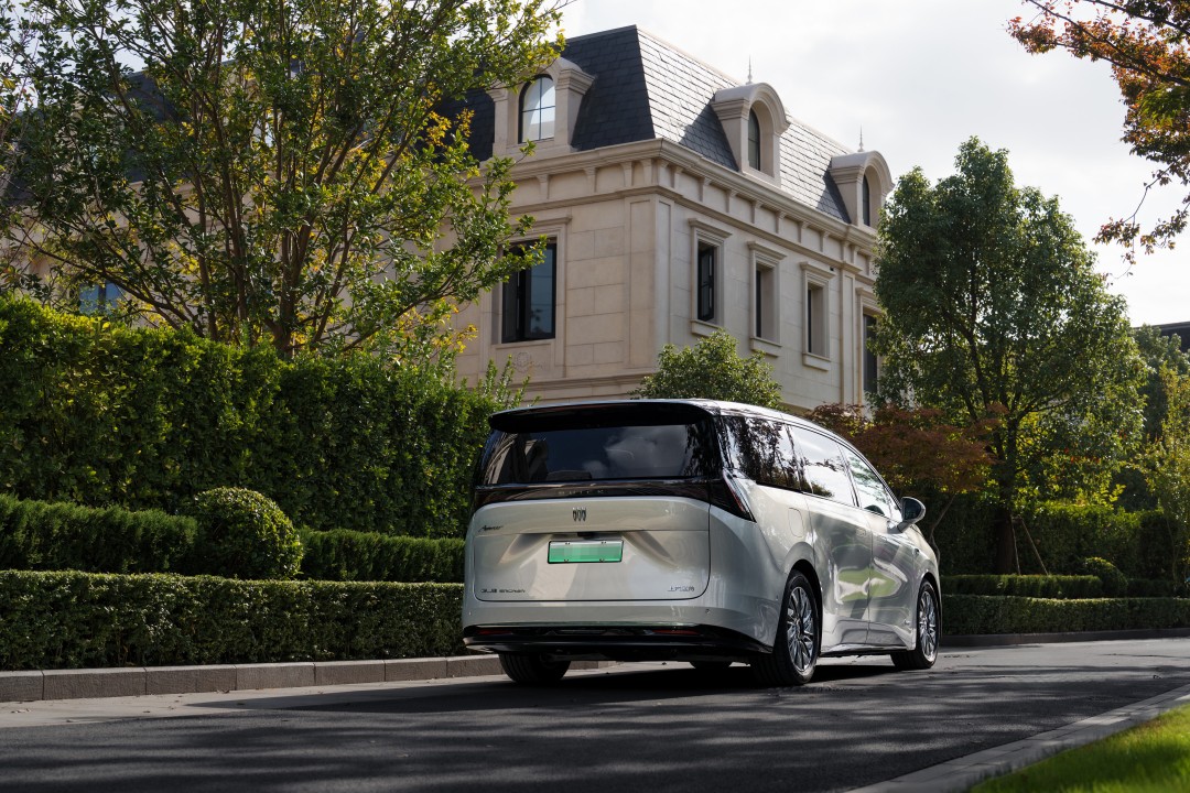 1764939254354809.jpg 53.jpg