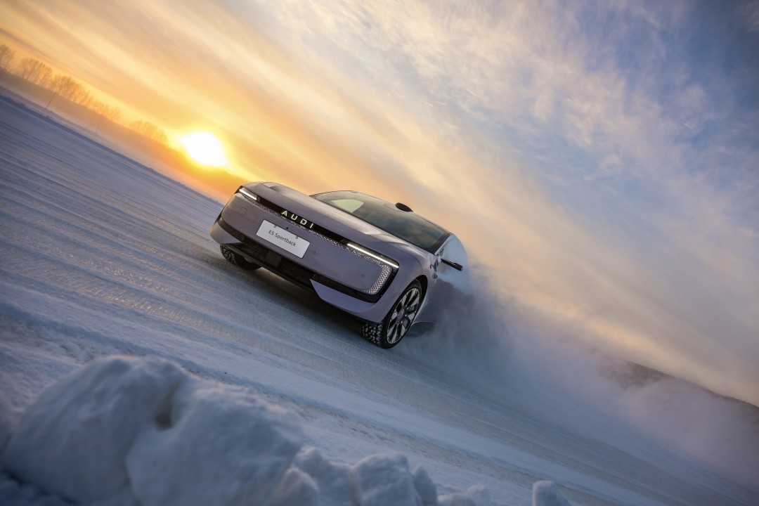 7. 奥迪 E5 Sportback不惧冰雪，驭驾极境.jpg