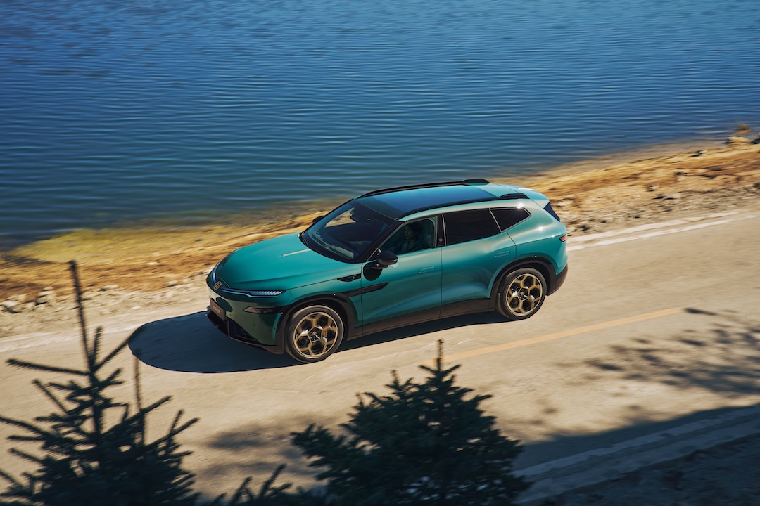 1774616809603166.jpg 33. 左车头15度(俯视).jpg