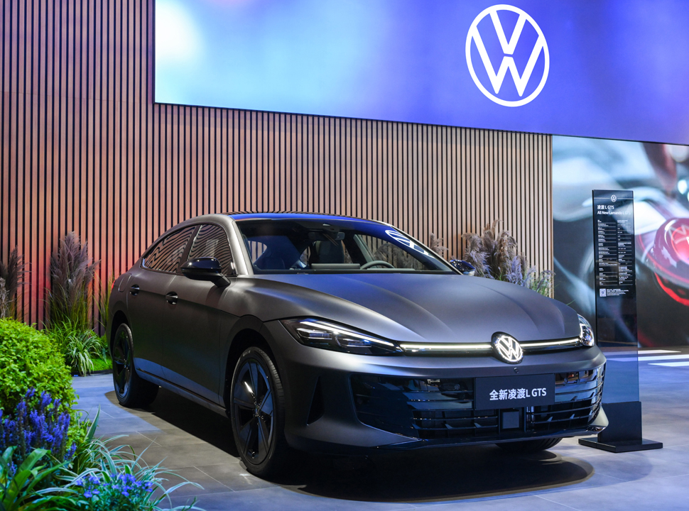 全新凌渡L GTS.jpg