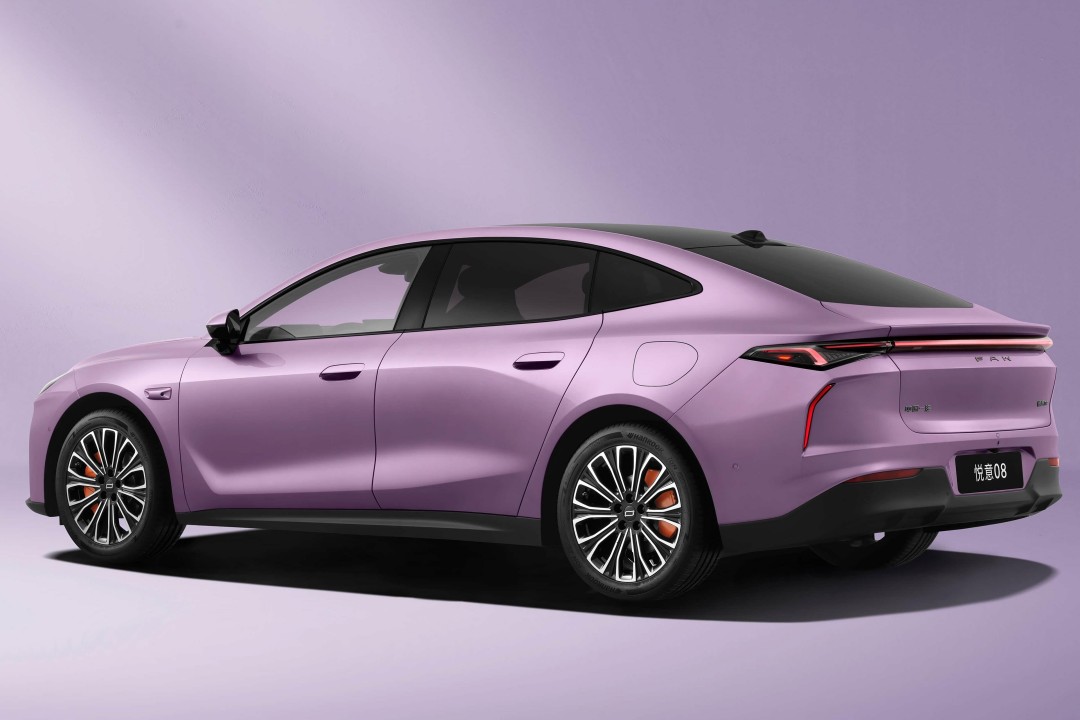 autohomecar__ChtpWGoBlwGAbhzBADS3L99CTjQ957.jpg
